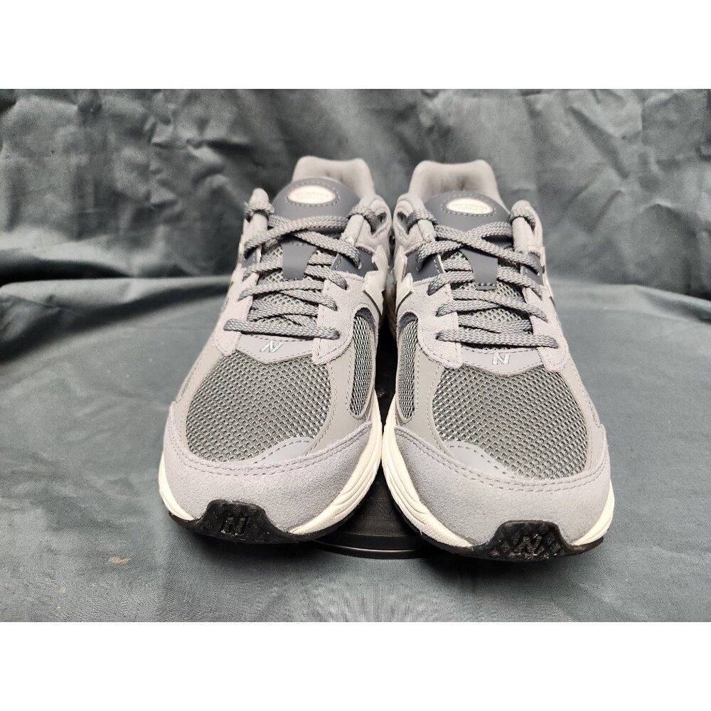 New Balance Boys 2002 Sneakers GC2002ST Suede Grey Size 6 NEW IN BOX! - Picture 3 of 11